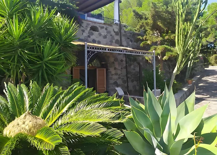 Panorama Apartment *